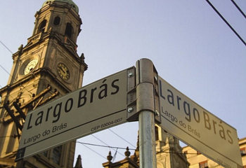 tour-Bras-Neighborhood