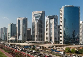 tour-Brooklin-Business-District