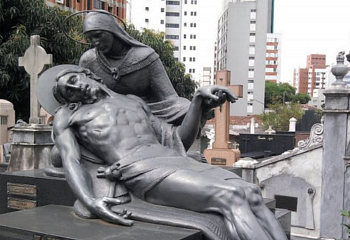 tour-Consolacao-Cemetery
