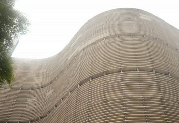tour-Copan-Building