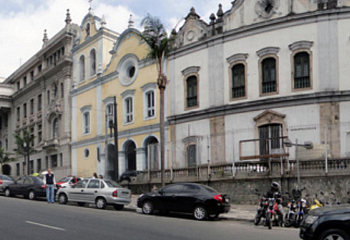 tour-Saint-Francis-of-Assis-Church