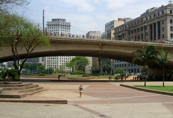 tour-Tea-Viaduct