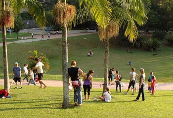 tour-Vinicius-de-Moraes-Square